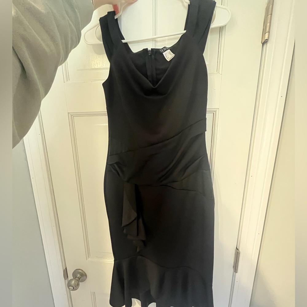 Lulu women’s black formal dress
